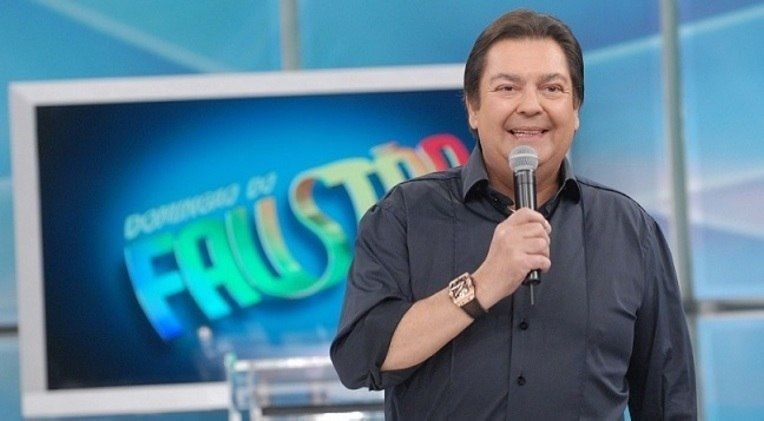 El presentador brasileño Fausto Silva gana casi 100 mil dólares mensuales.